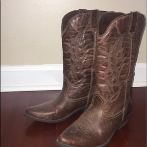 Brown cowboy boots